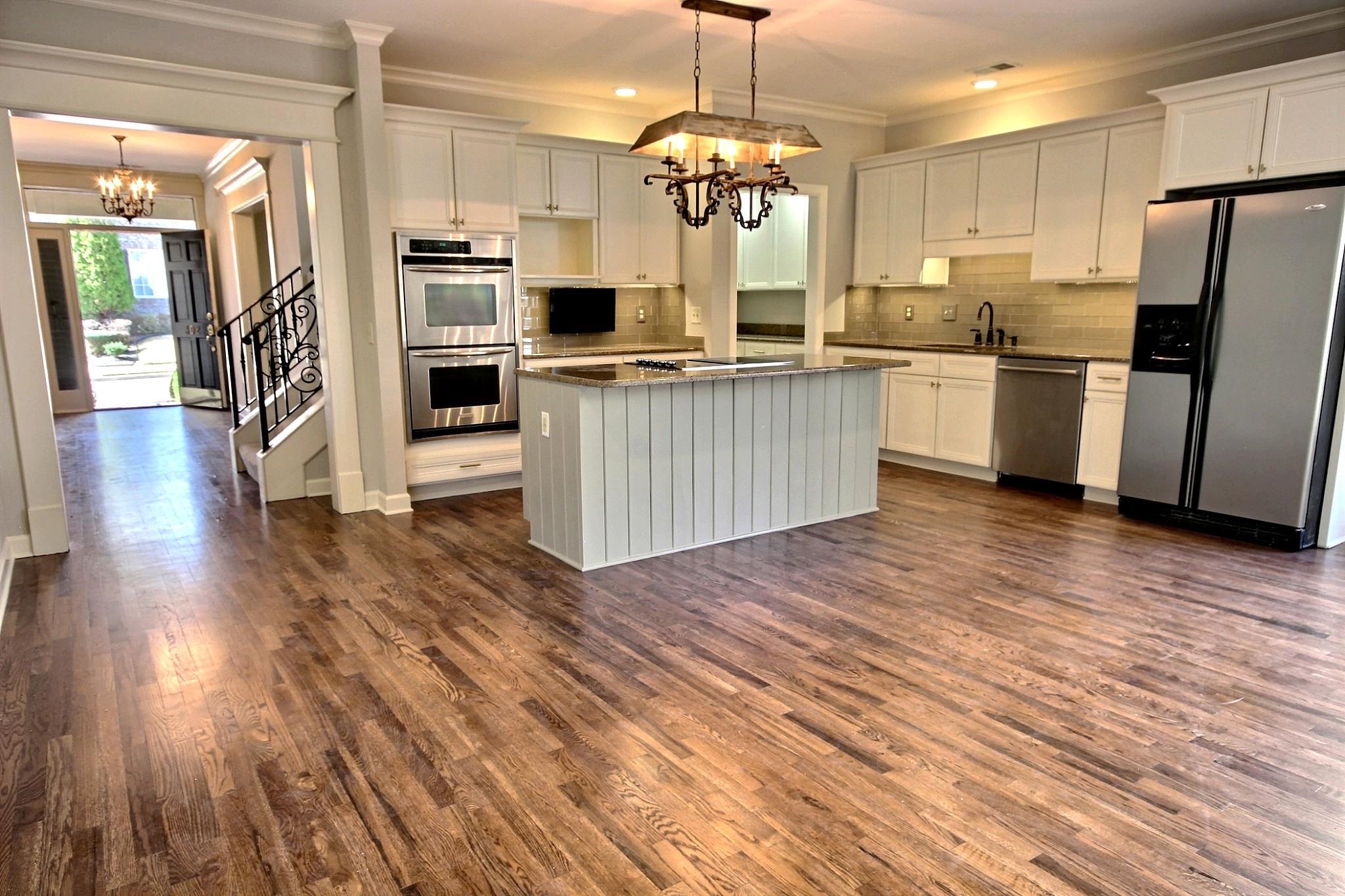 302 Colbert Street East Collierville, TN 38017 - Photo 12 of 33 Kitchen open to great room