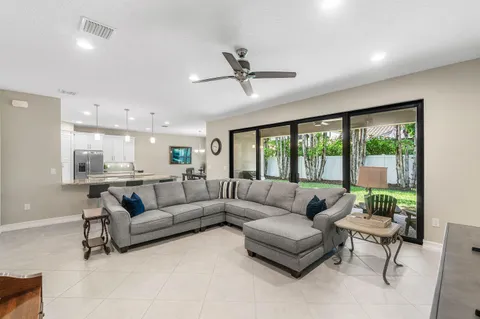 $865,000 | 8109 Snowflake Obsidian Trail, Delray Beach, FL 33446