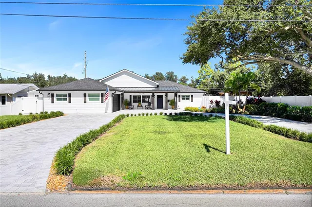 $1,600,000 | 8101 38th Avenue North, St. Petersburg, FL 33709