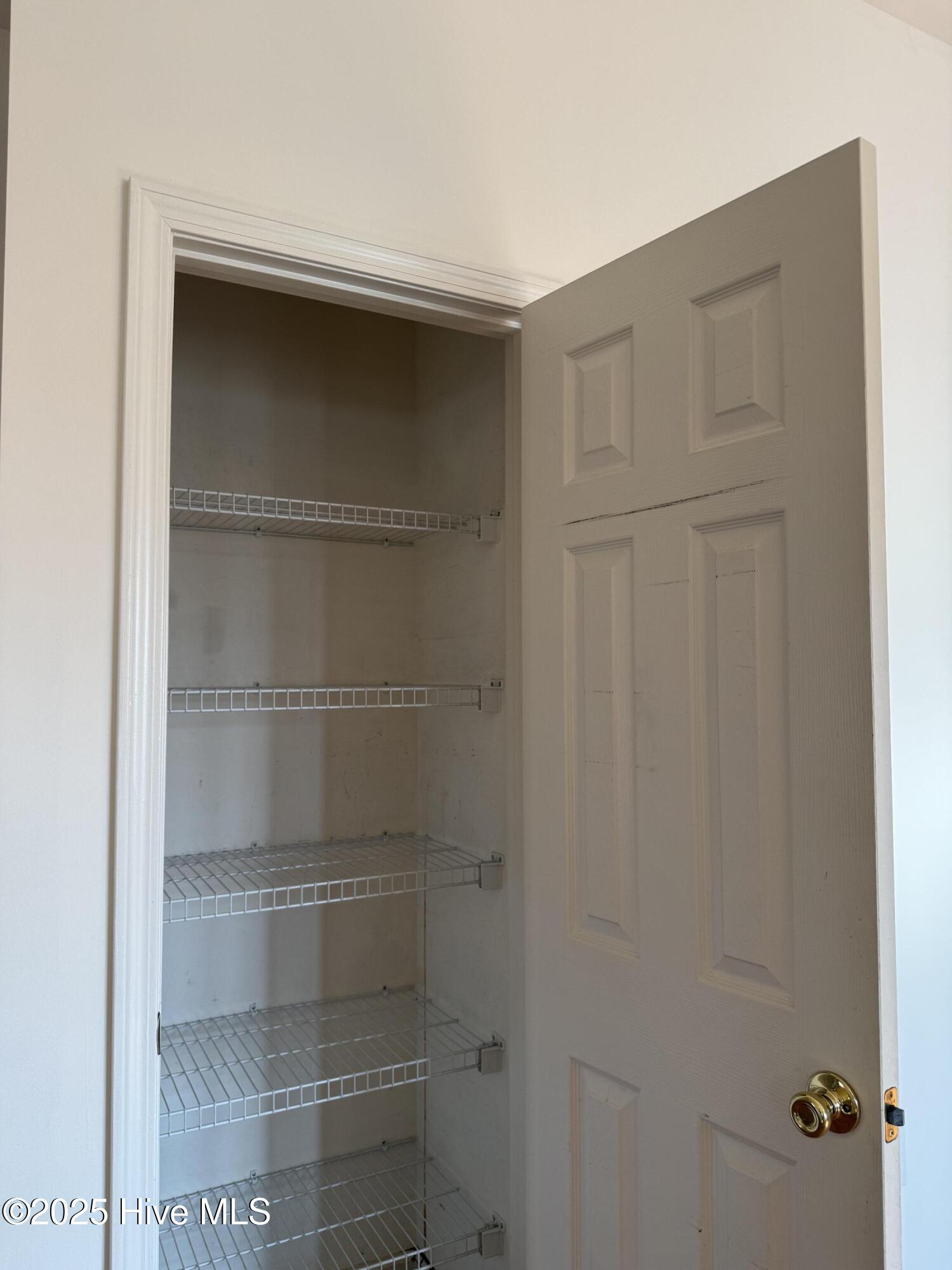 232 Rutledge Avenue Beaufort, NC 28516 - Photo 11 of 18 Pantry