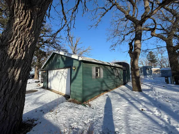 $64,900 | 122 Falling Creek Circle, Janesville, WI 53548
