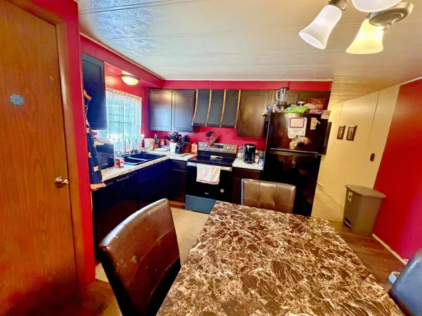 $64,900 | 122 Falling Creek Circle, Janesville, WI 53548