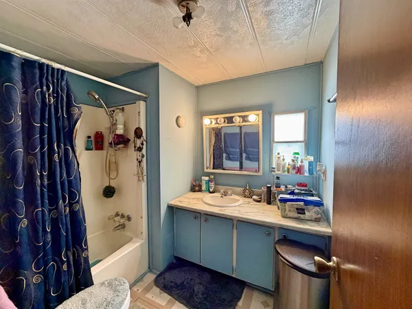 $64,000 | 122 Falling Creek Circle, Janesville, WI 53548