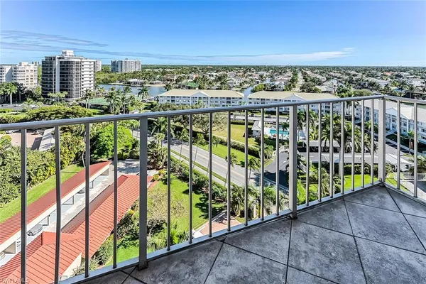 $15,000 | 10701 Gulf Shore Drive, Unit 1200, Naples, FL 34108