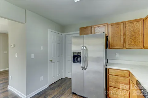 $1,950 | 524 Stillgreen Lane, Charlotte, NC 28214