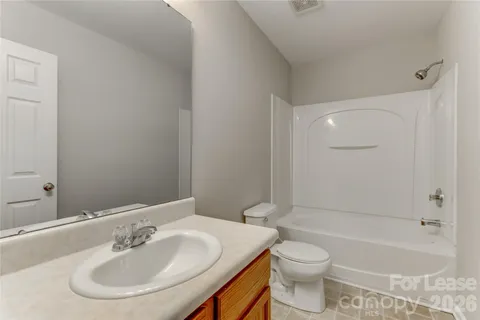 $1,950 | 524 Stillgreen Lane, Charlotte, NC 28214