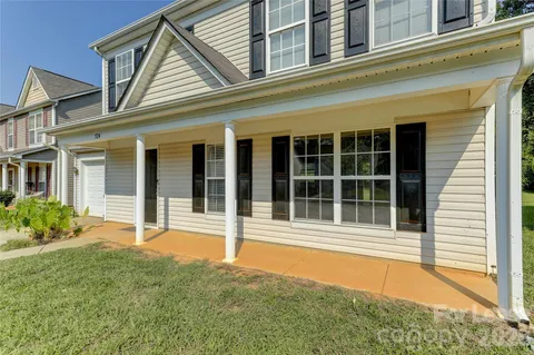 $1,950 | 524 Stillgreen Lane, Charlotte, NC 28214