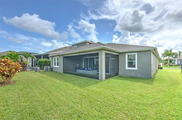 $730,000 | 7401 Paradiso Drive, Apollo Beach, FL 33572