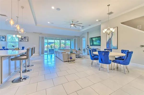 $730,000 | 7401 Paradiso Drive, Apollo Beach, FL 33572