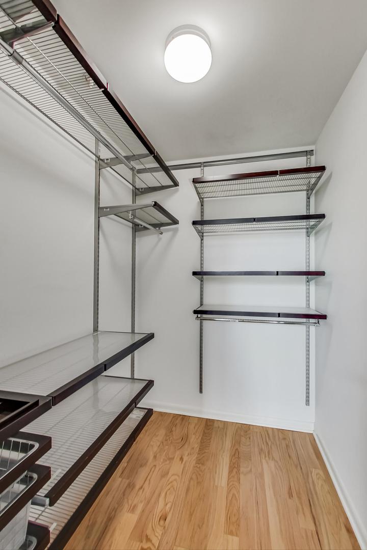 225 South Sangamon Street, Unit 802 Chicago, IL 60607 - Photo 16 of 25