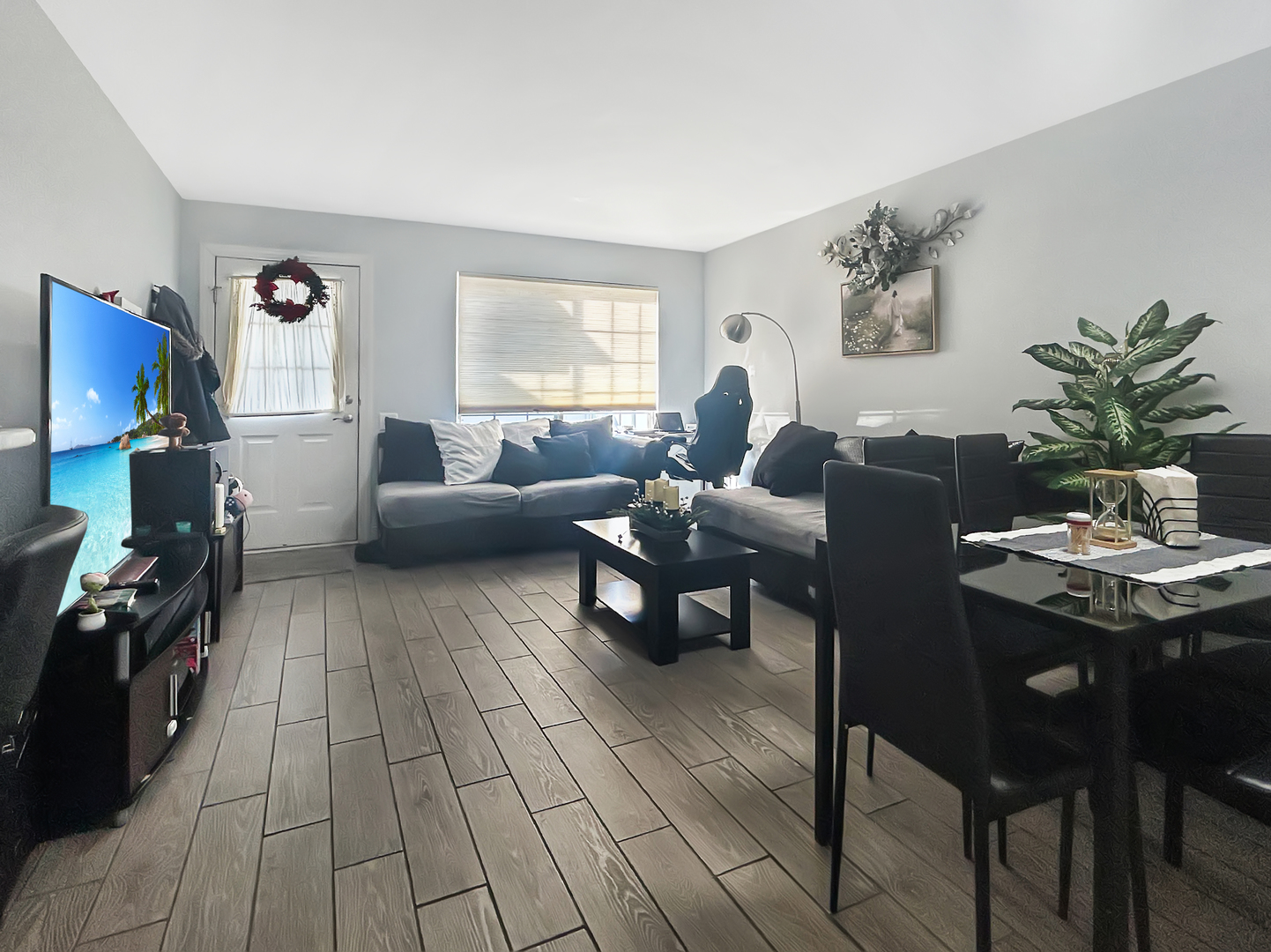 345 North Gregory Street Aurora, IL 60504 - Photo 4 of 9