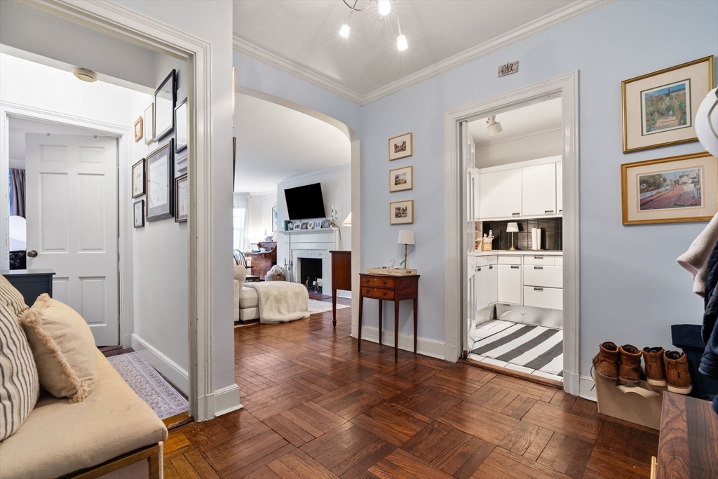 255 Beacon Street, Unit 21 Boston, MA 02116 - Photo 14 of 22