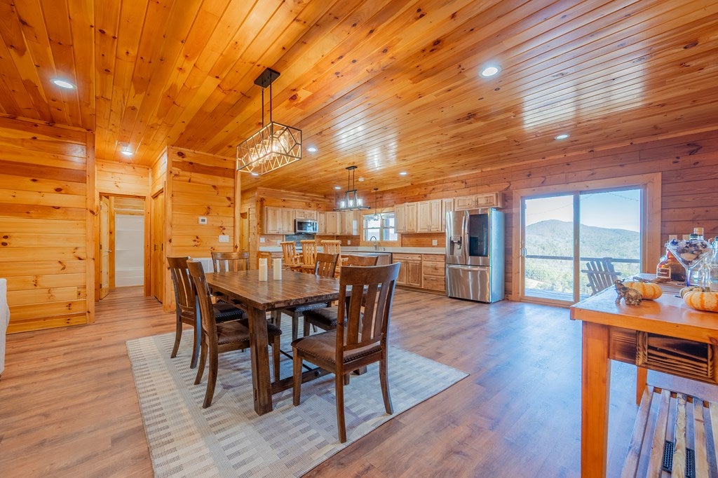 248 Falcon Ridge Road Fries, VA 24330 - Photo 14 of 99 Gallery Image 14