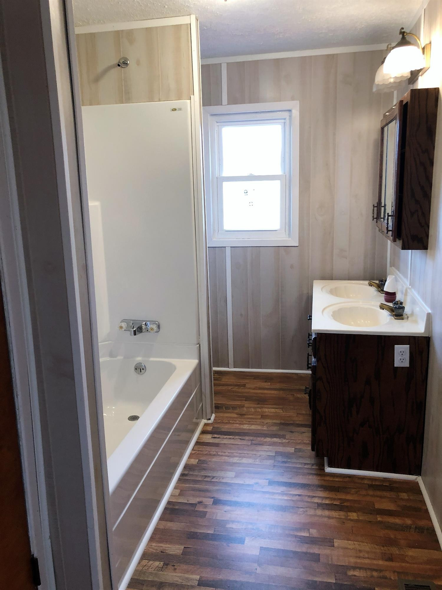 2555 Lexington Road Richmond, KY 40475 - Photo 11 of 19 Photo 11