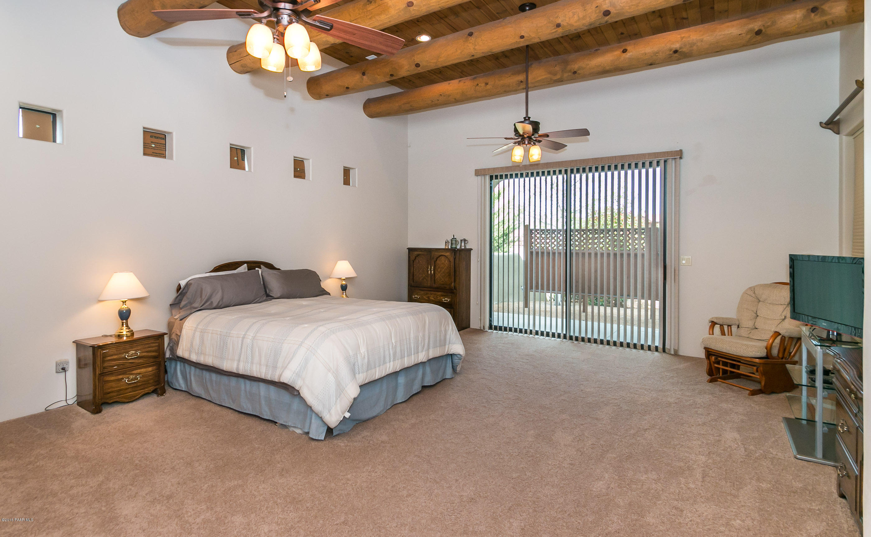 5600 West Almosta Ranch Road Prescott, AZ 86305 - Photo 11 of 26 013_Master Bedroom