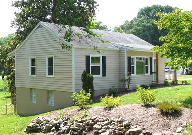 2605 Spring Road Southwest Roanoke, VA 24015 - Photo 1 of 33 Picture 1