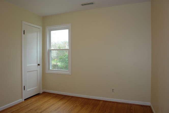 2605 Spring Road Southwest Roanoke, VA 24015 - Photo 13 of 33 89