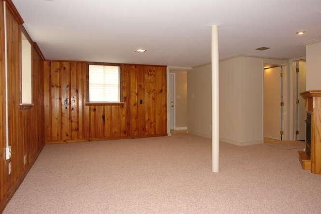 2605 Spring Road Southwest Roanoke, VA 24015 - Photo 19 of 33 Picture 8