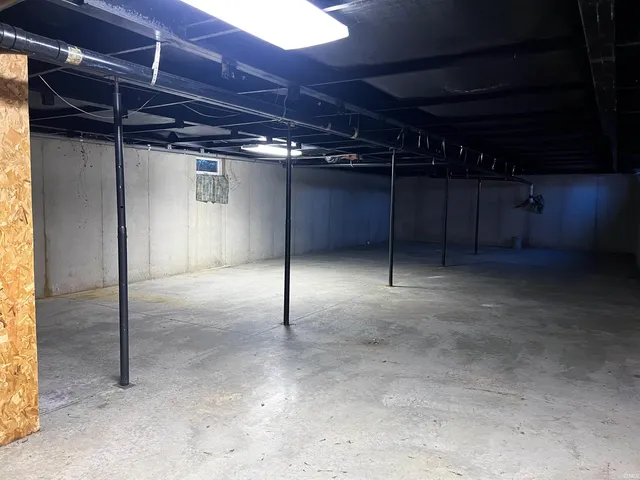 $250,000 | 5239 South 800 West, Delphi, IN 46923