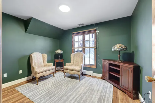 $674,999 | 14 Lincoln Terrace, Middletown, NY 10940