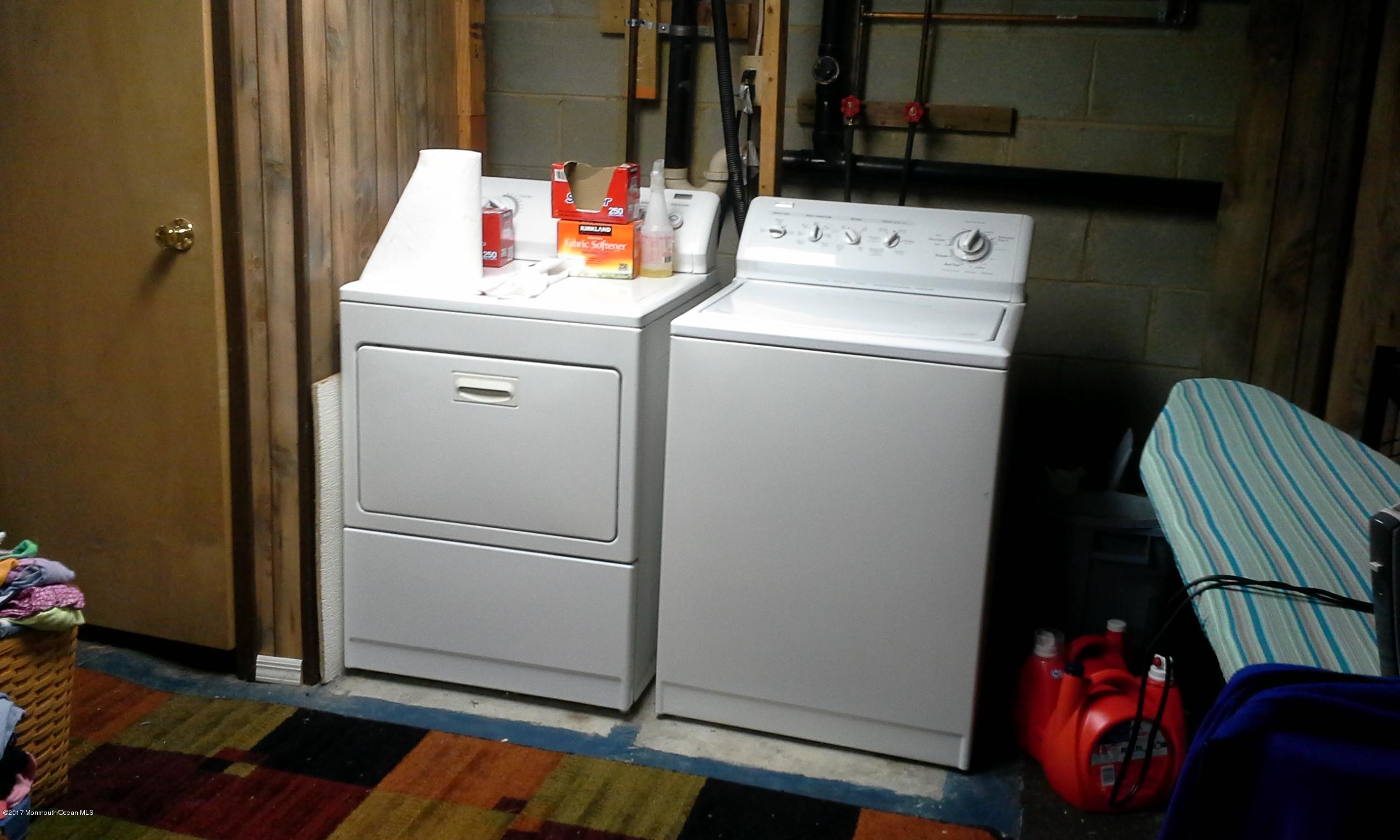 478 Rena Court Brick, NJ 08724 - Photo 11 of 13 a utility room with dryer and washer