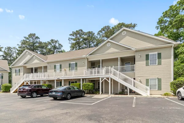 $184,900 | 100 Lazy Willow Lane, Unit 204, Myrtle Beach, SC 29588