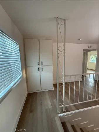 a view of empty room with window