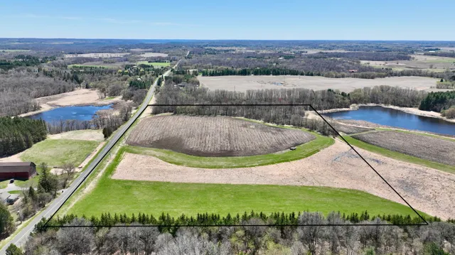 $290,000 | 26-xx6 Quinlan Avenue, Lindstrom, MN 55045