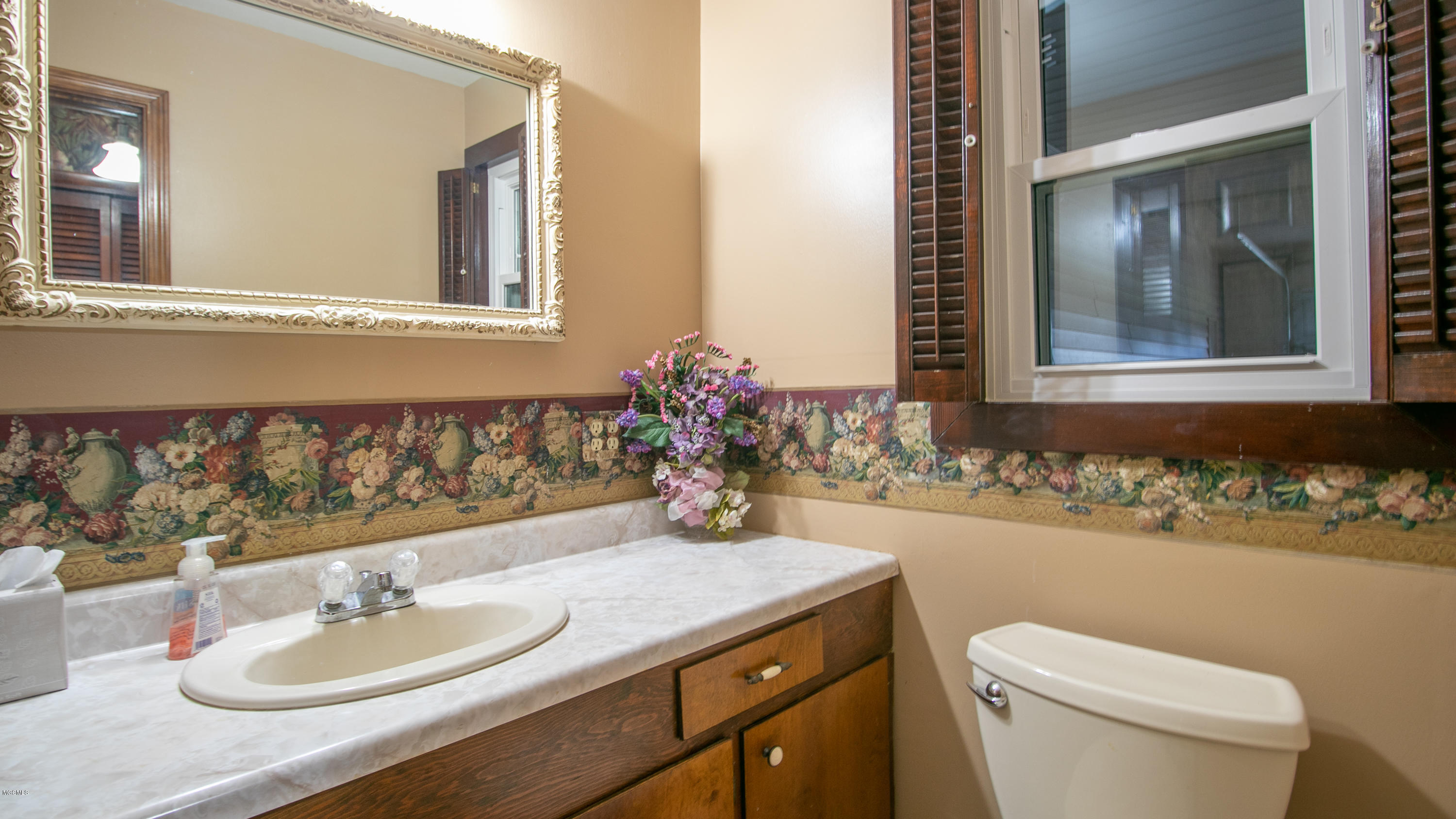 11136 Dauro Road Gulfport, MS 39503 - Photo 16 of 27 Guest 1/2 Bath