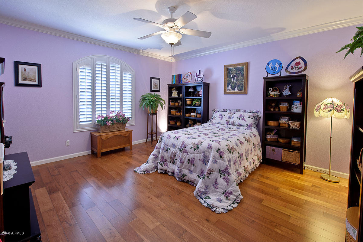 14919 Piccadilly Road Goodyear, AZ 85395 - Photo 12 of 26 Guest%20Suite