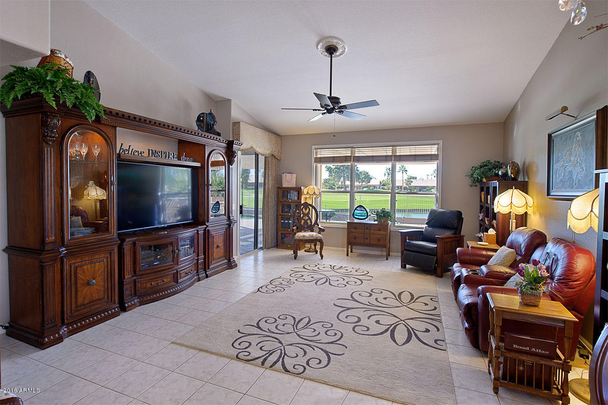 14919 Piccadilly Road Goodyear, AZ 85395 - Photo 3 of 26 Family%20Room