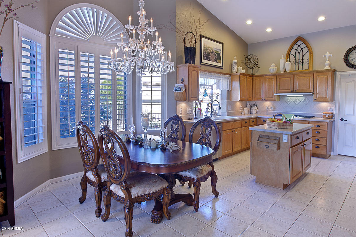 14919 Piccadilly Road Goodyear, AZ 85395 - Photo 4 of 26 Dining%20Room