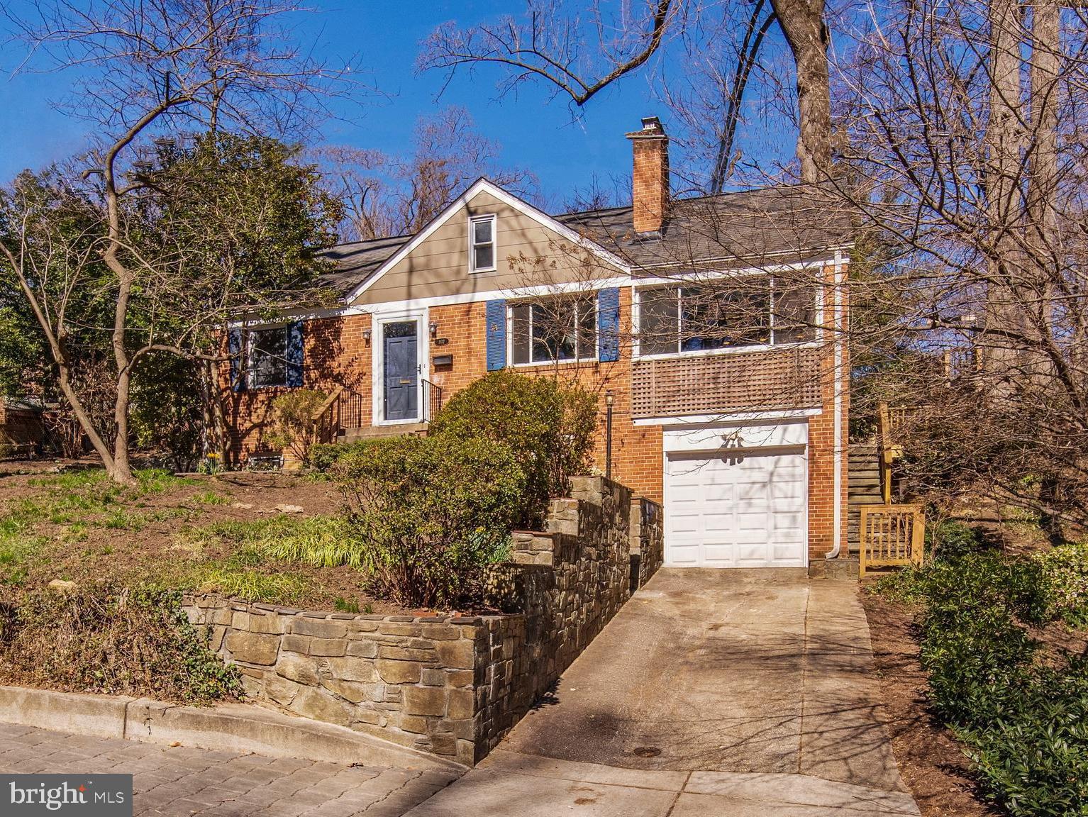 102 Park Valley Road Silver Spring, MD 20910 - Photo 1 of 46 Welcome to 102 Park Valley Road