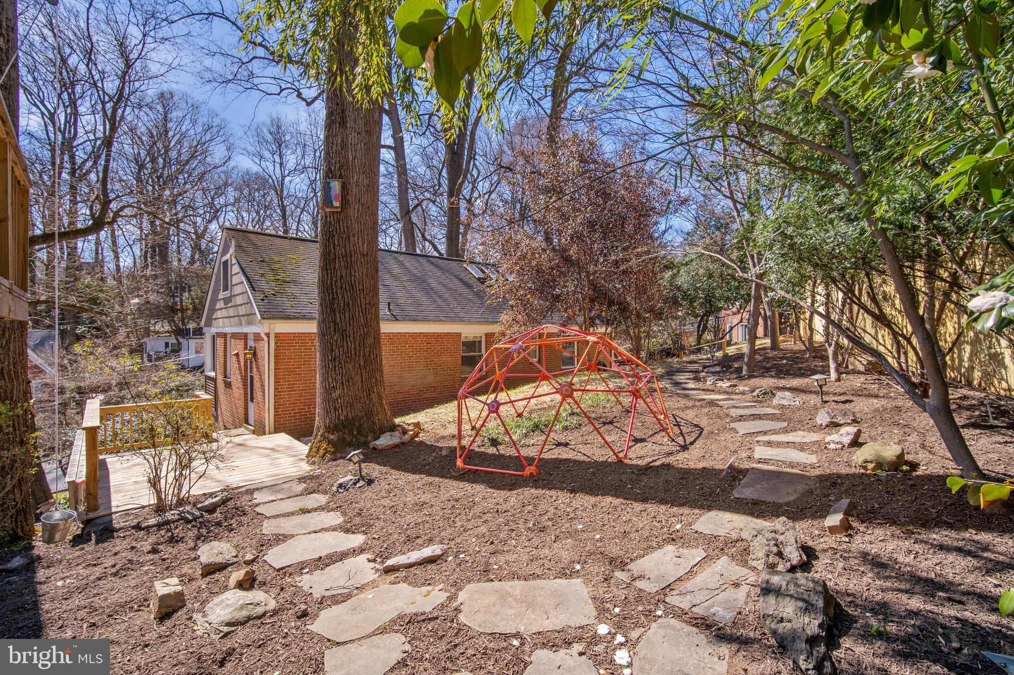 102 Park Valley Road Silver Spring, MD 20910 - Photo 26 of 46 Rear Yard & Place Space