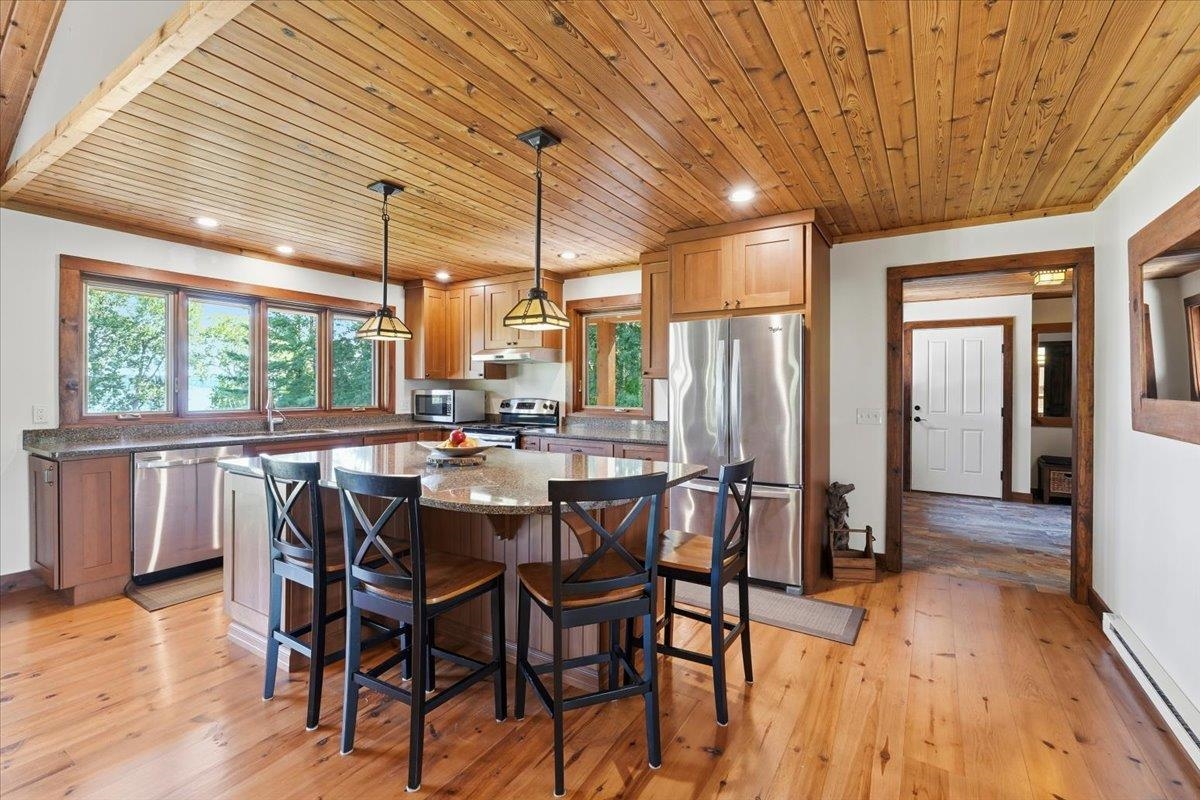 1099 East Shore Road Isle La Motte, VT 05463 - Photo 11 of 38 Gallery Image 11