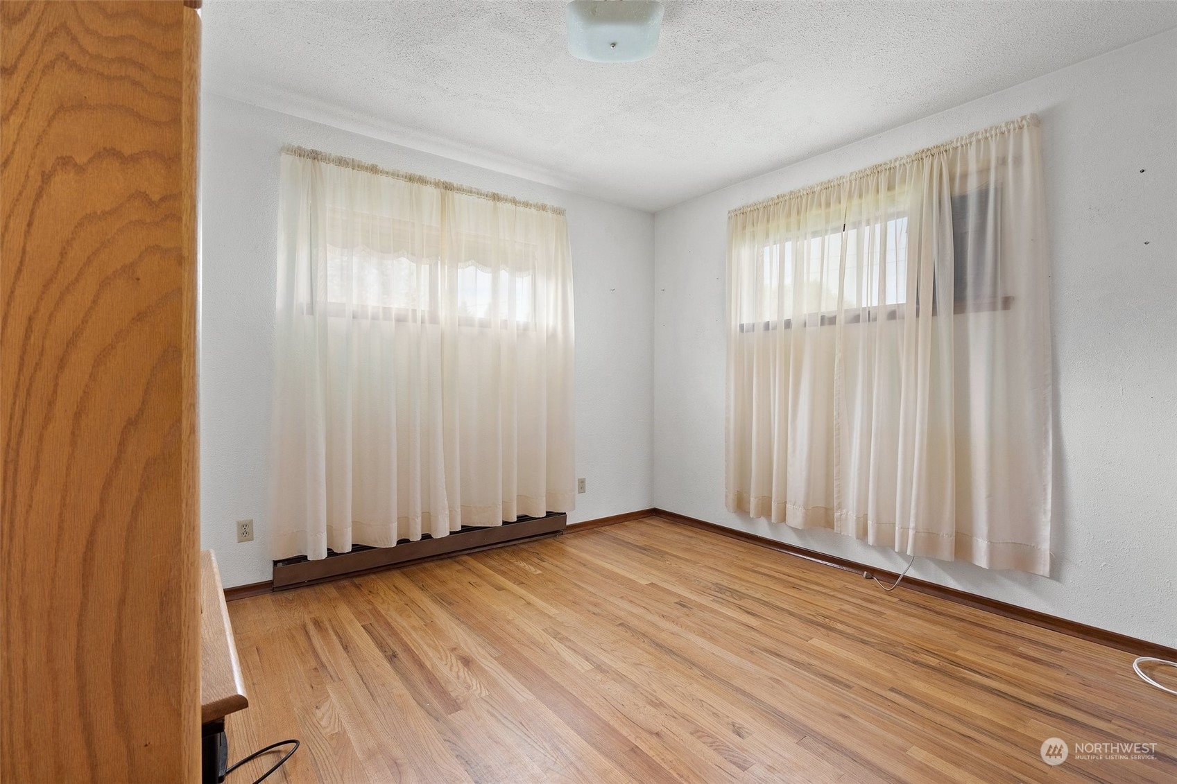 2126 Warner Street Bremerton, WA 98310 - Photo 15 of 37 Gallery Image 15