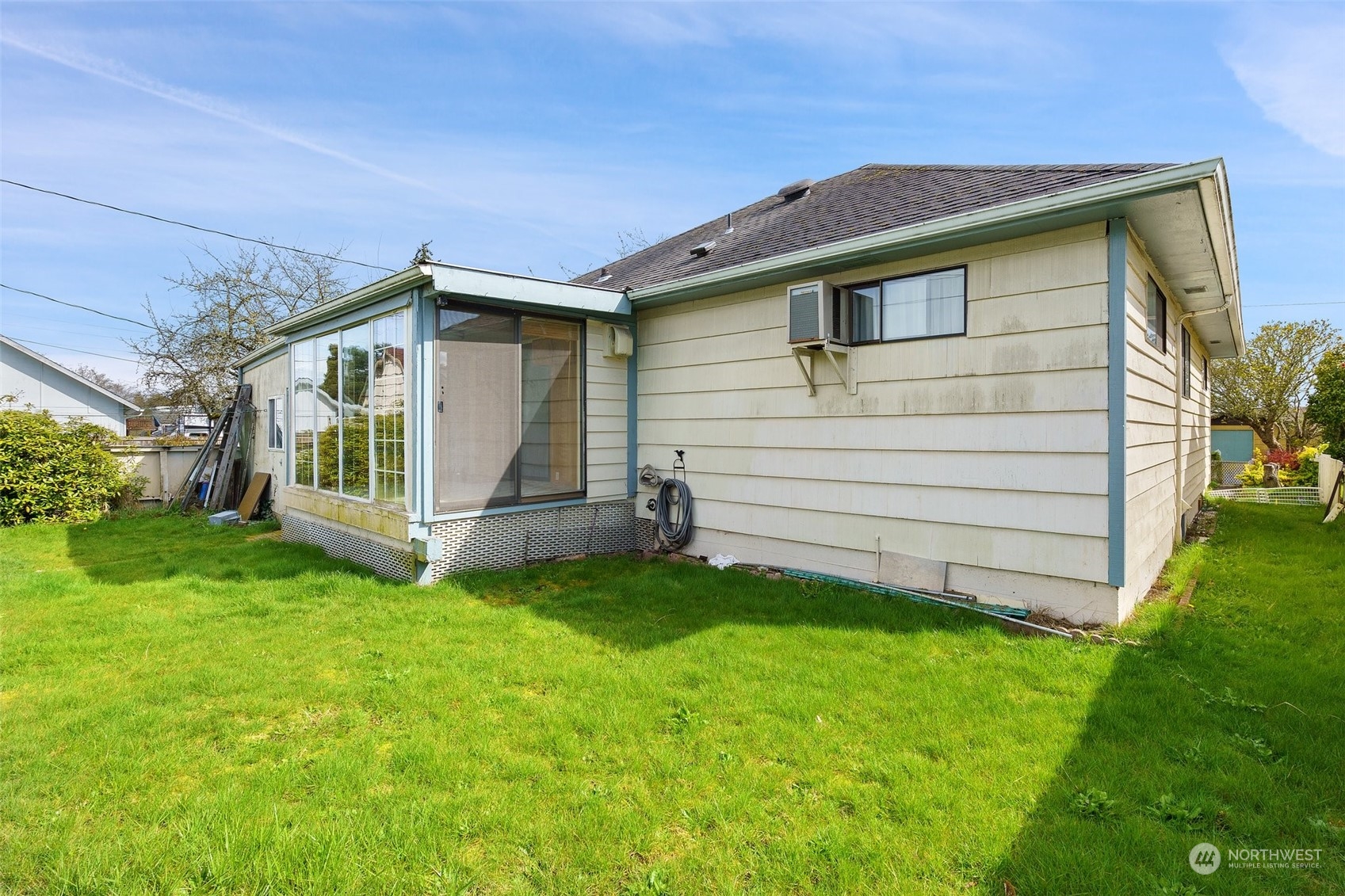 2126 Warner Street Bremerton, WA 98310 - Photo 31 of 37 Gallery Image 31