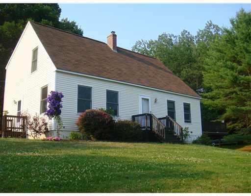 203 Main Street Cumberland, ME 04021 - Photo 1 of 18 Exterior Front.