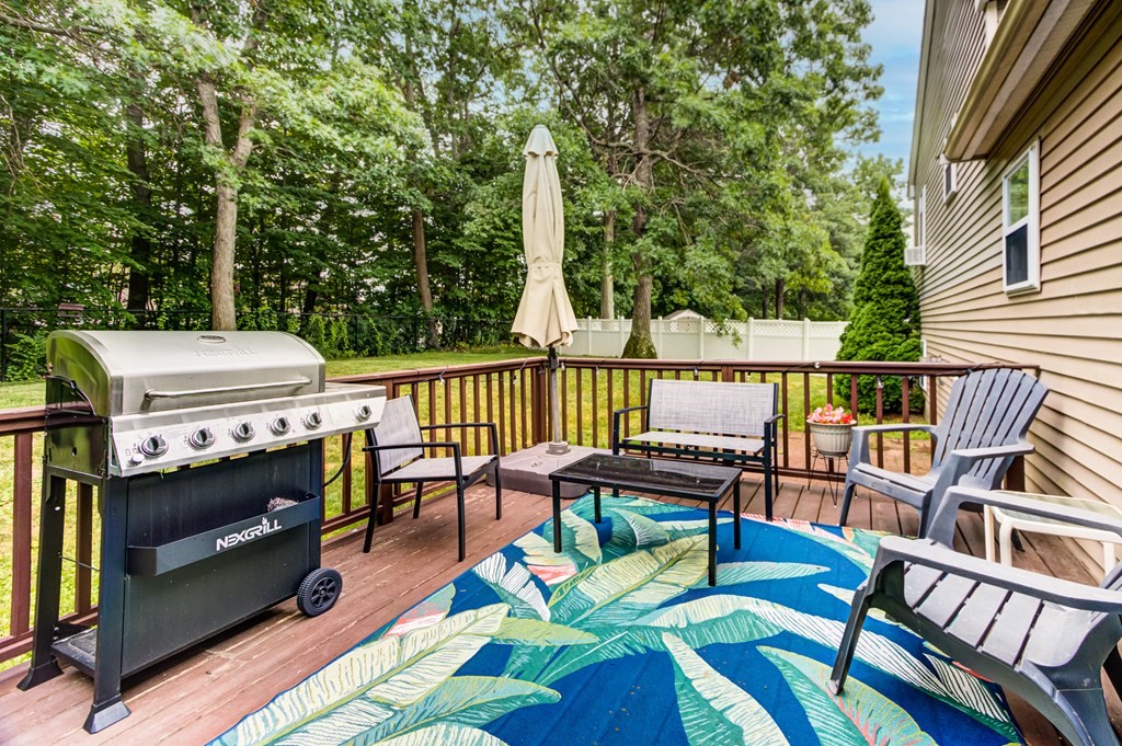 53 Santoro Road Worcester, MA 01606 - Photo 8 of 36 Gallery Image 8