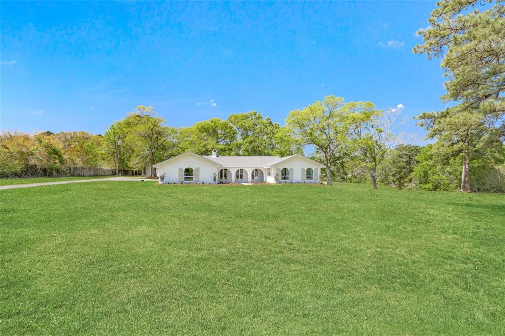 82257 Old Military Road Bush, LA 70431 - Photo 1 of 25