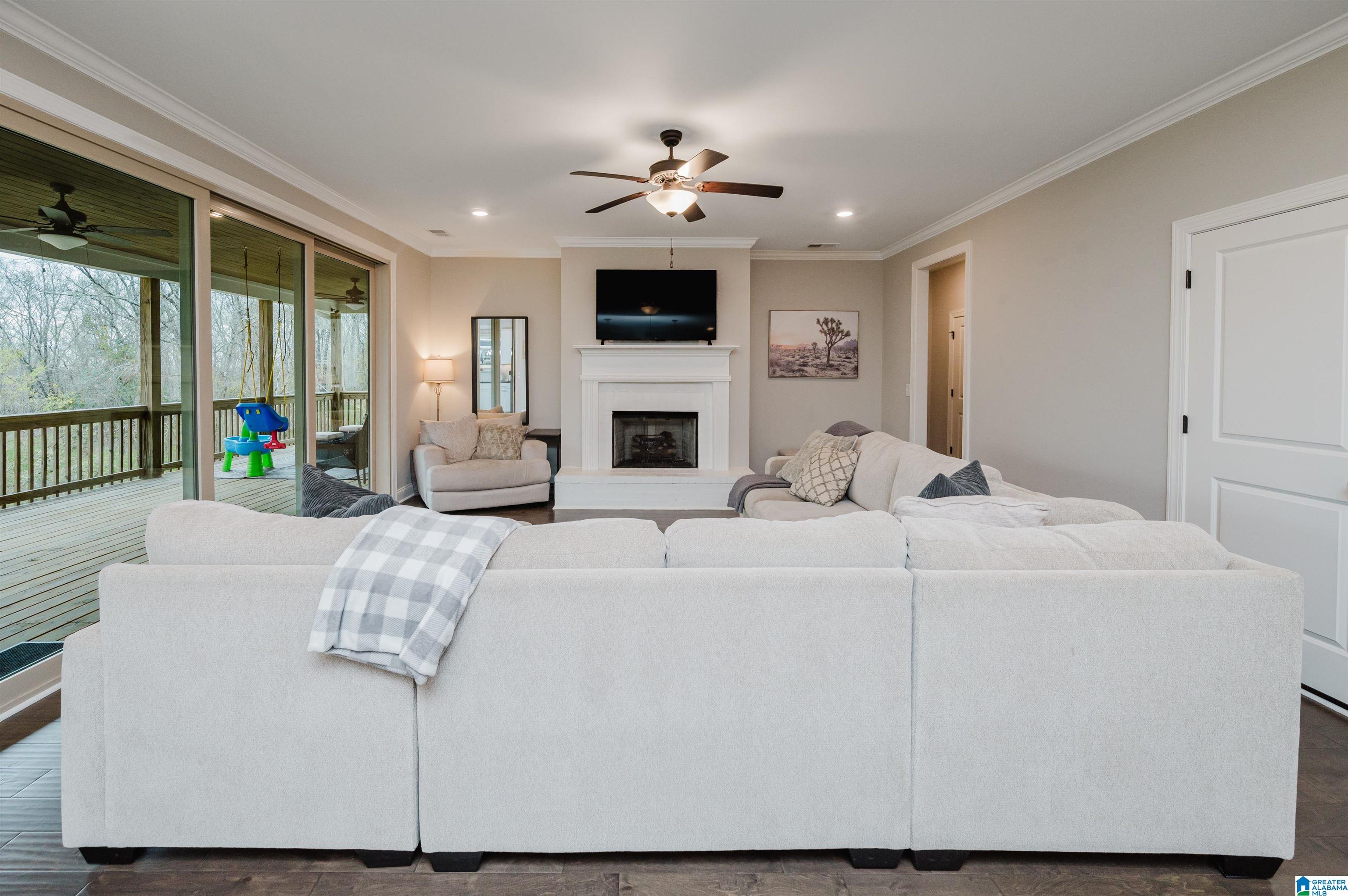 4069 South Shades Crest Road Birmingham, AL 35244 - Photo 16 of 54