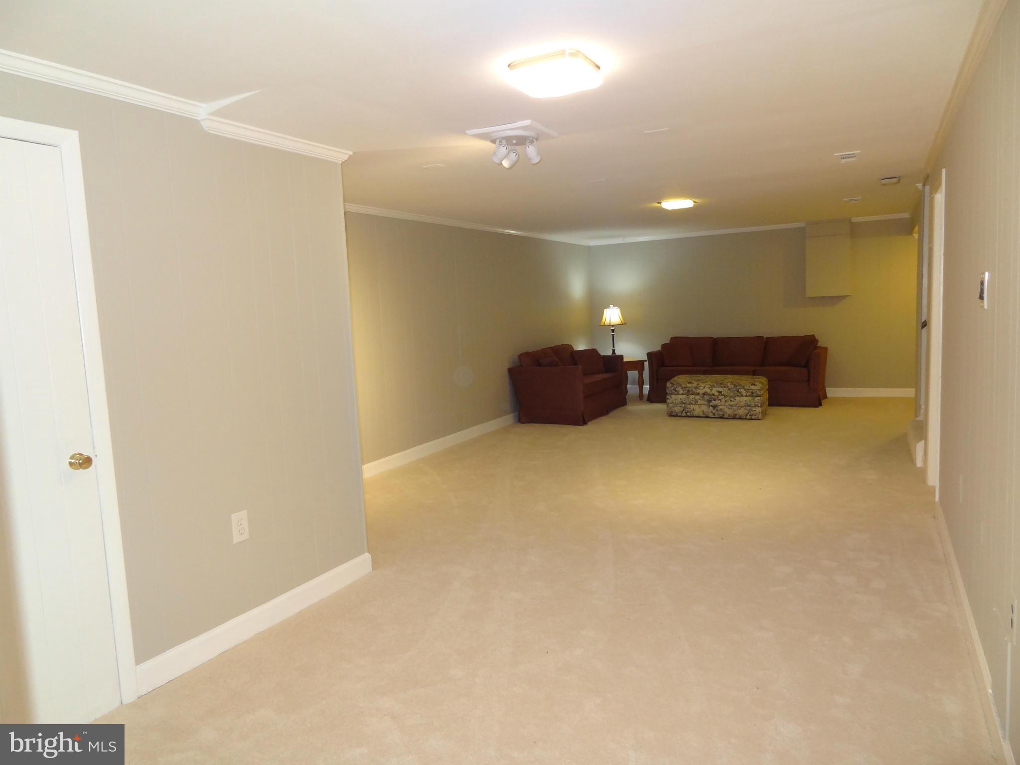 402 Moorefield Road Southwest Vienna, VA 22180 - Photo 17 of 25 Recreation Room