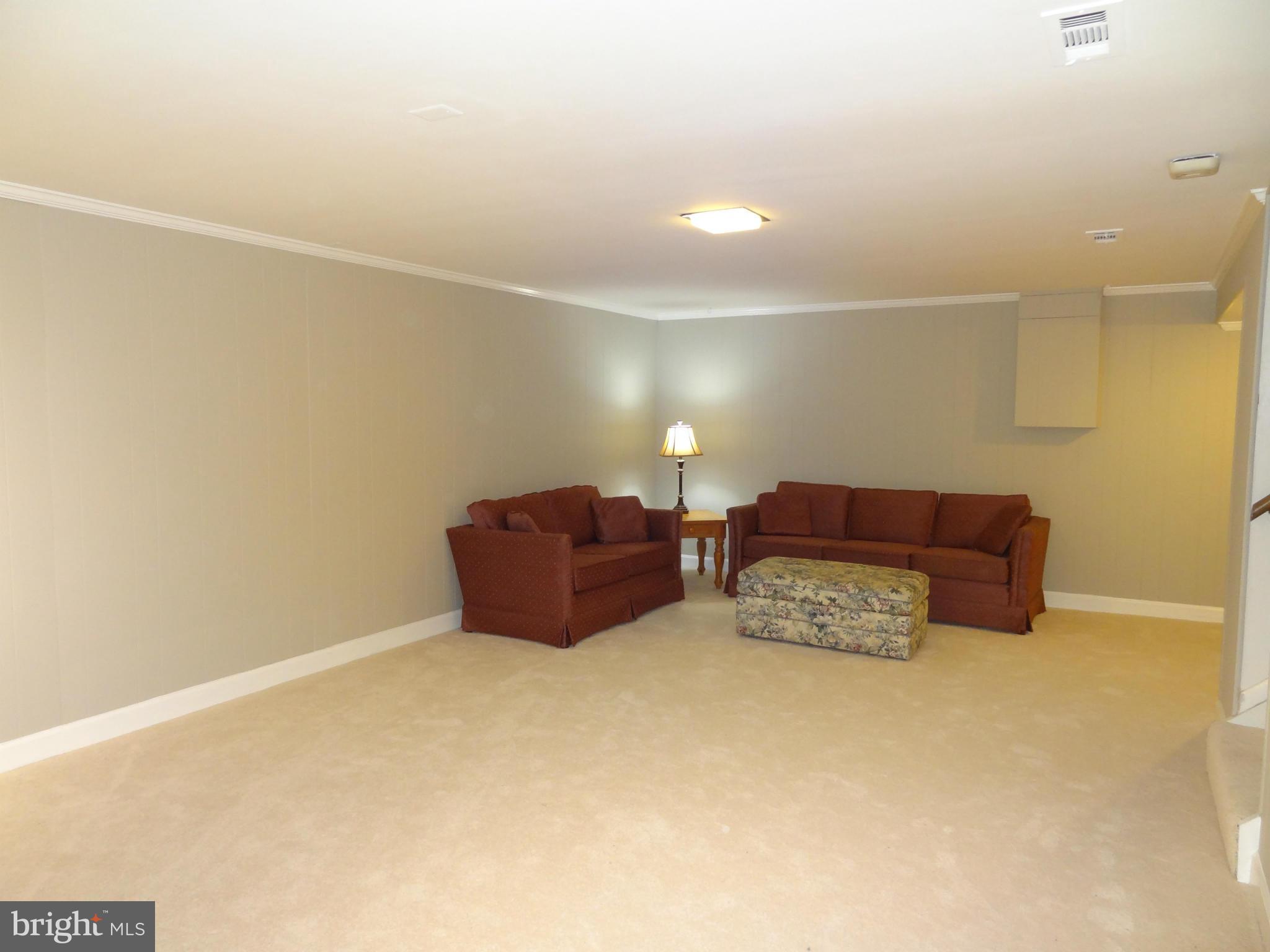 402 Moorefield Road Southwest Vienna, VA 22180 - Photo 18 of 25 Recreation Room
