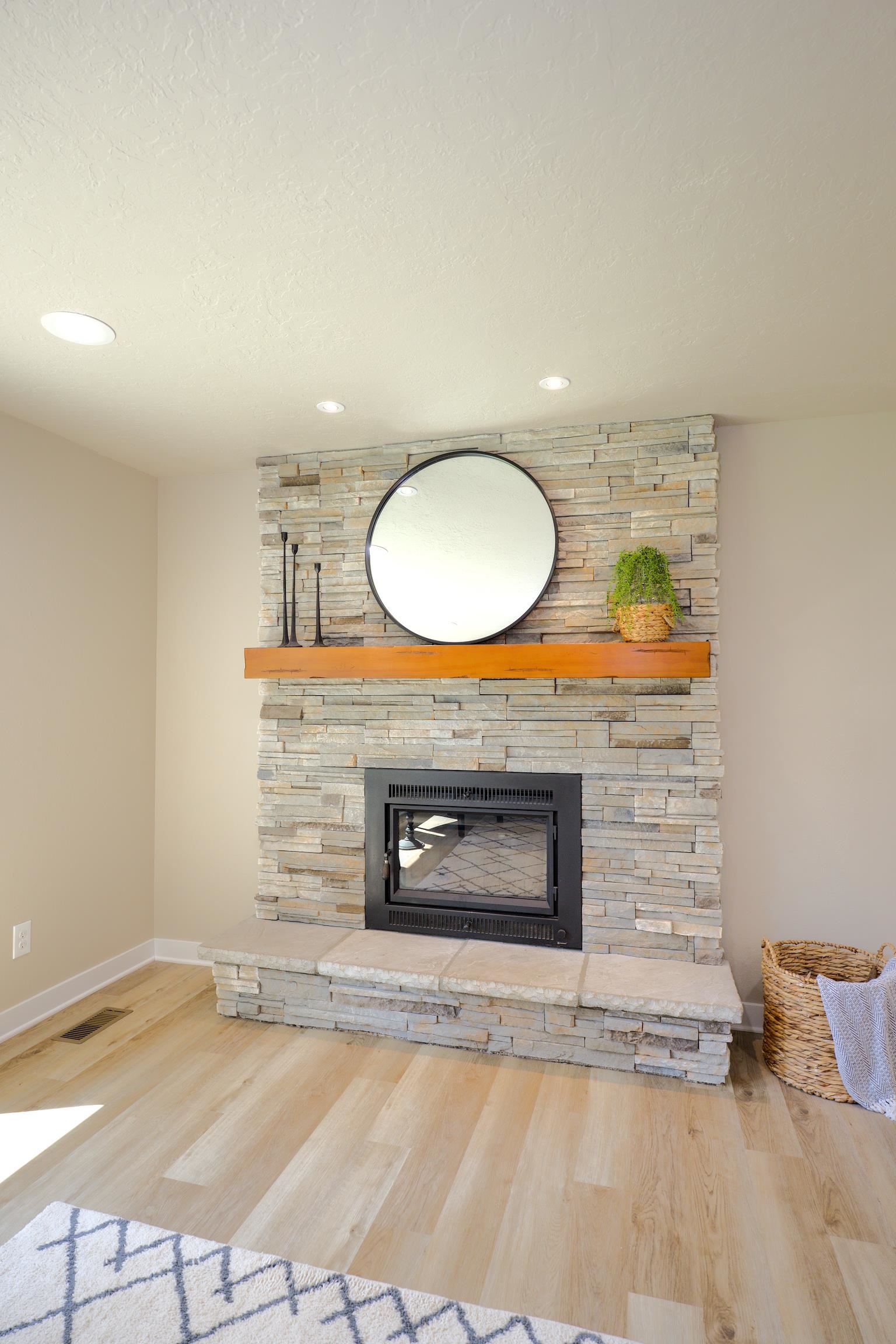 4725 South Bates Road Spokane, WA 99206 - Photo 23 of 48
