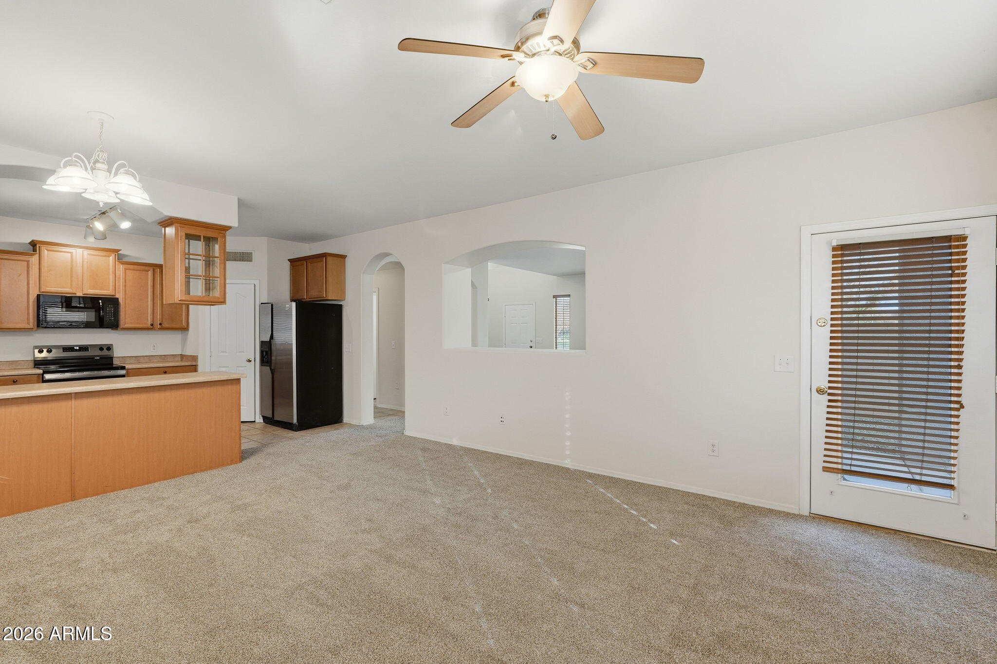 1385 South Hawk Lane Gilbert, AZ 85296 - Photo 6 of 35 008_ListerPros