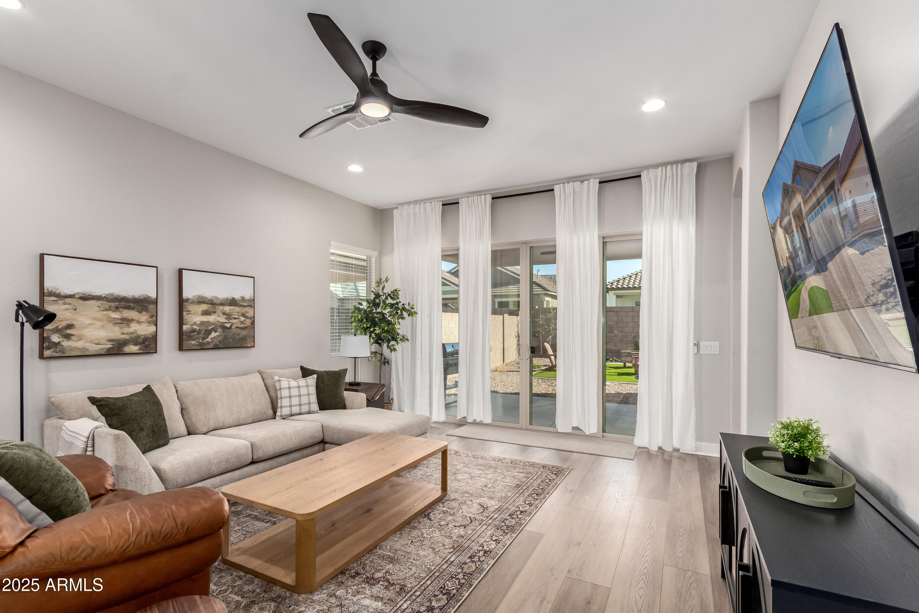 22433 East Cattle Drive Queen Creek, AZ 85142 - Photo 23 of 62 Family Room