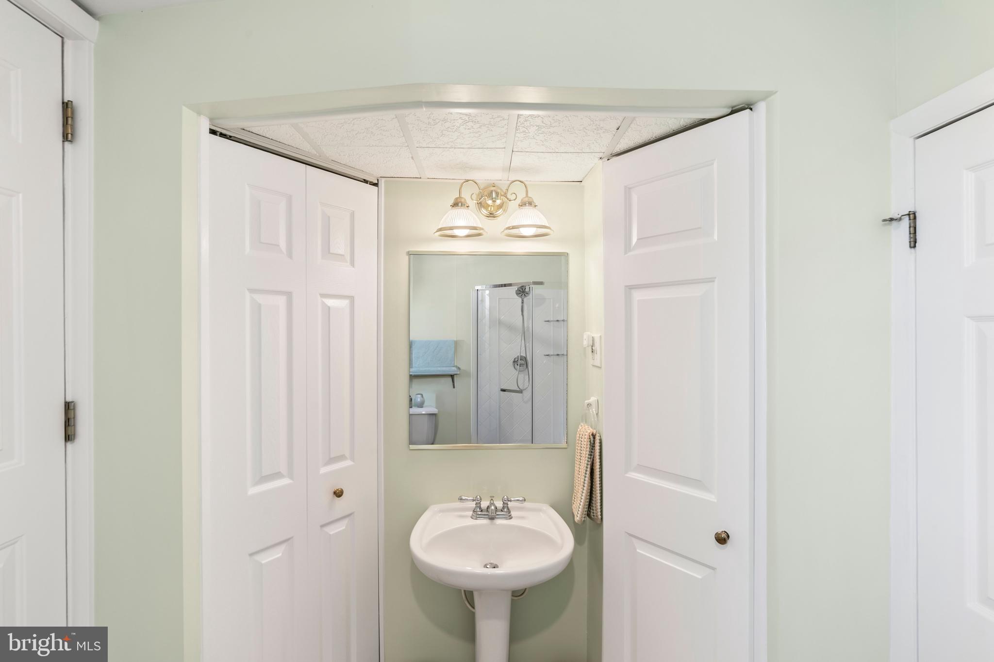 639 Upper State Road Chalfont, PA 18914 - Photo 12 of 32 Gallery Image 12