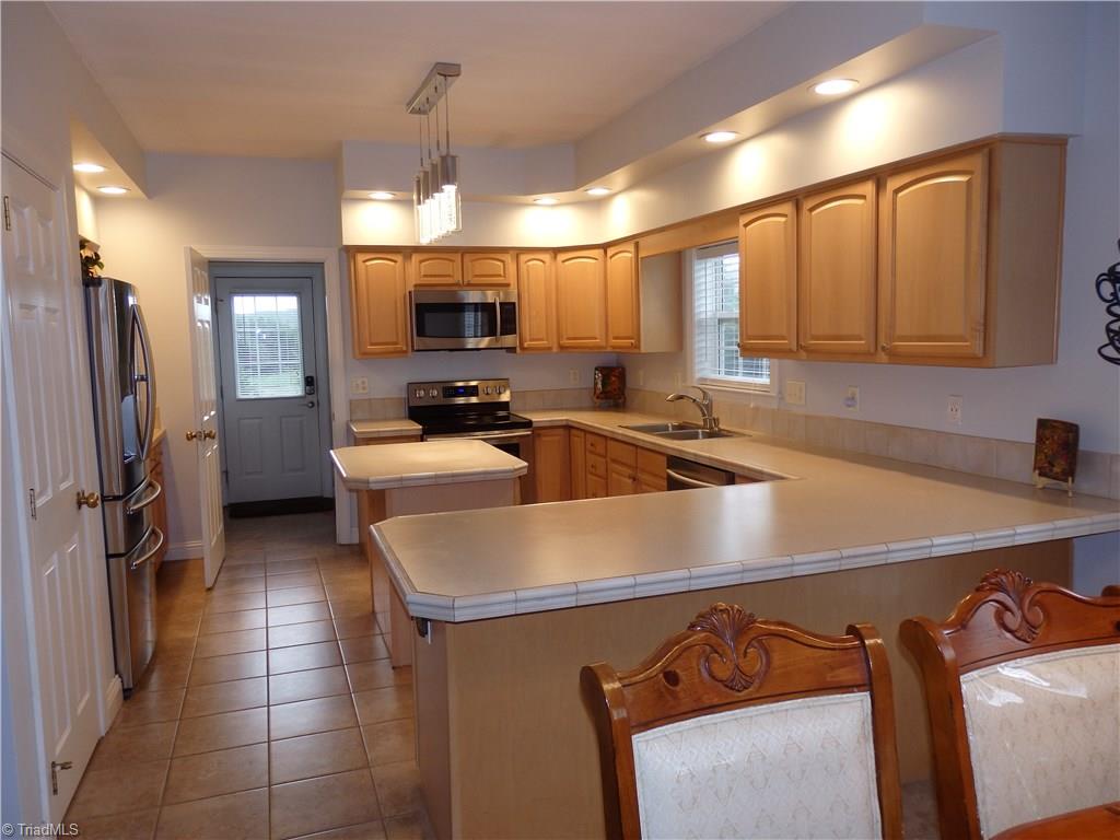 698 Wright Country Road Ramseur, NC 27316 - Photo 5 of 30 Kitchen