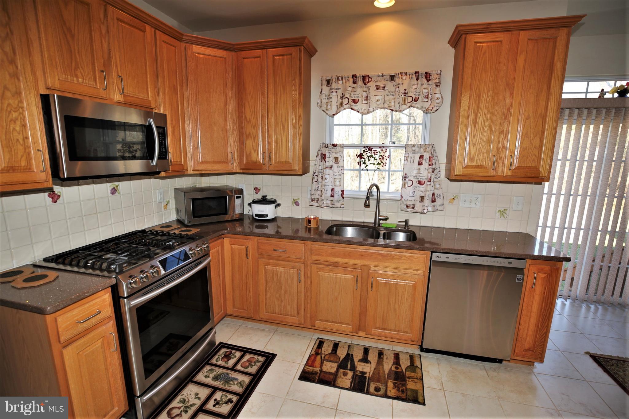 32 Chesapeake Road Monmouth Junction, NJ 08852 - Photo 16 of 48 Gallery Image 16
