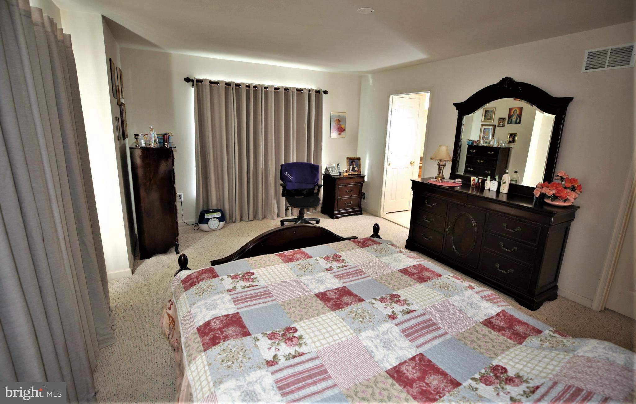 32 Chesapeake Road Monmouth Junction, NJ 08852 - Photo 28 of 48 Gallery Image 28